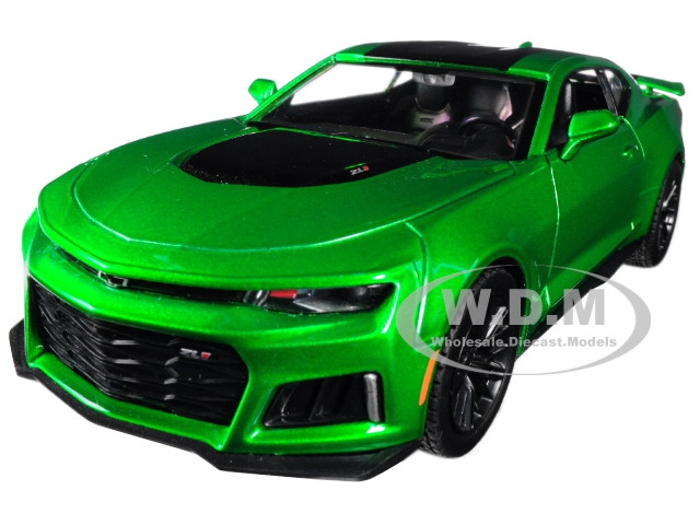 2017 Chevrolet Camaro ZL1 Metallic Green 1/24 Diecast Car Model by Motormax diecast model