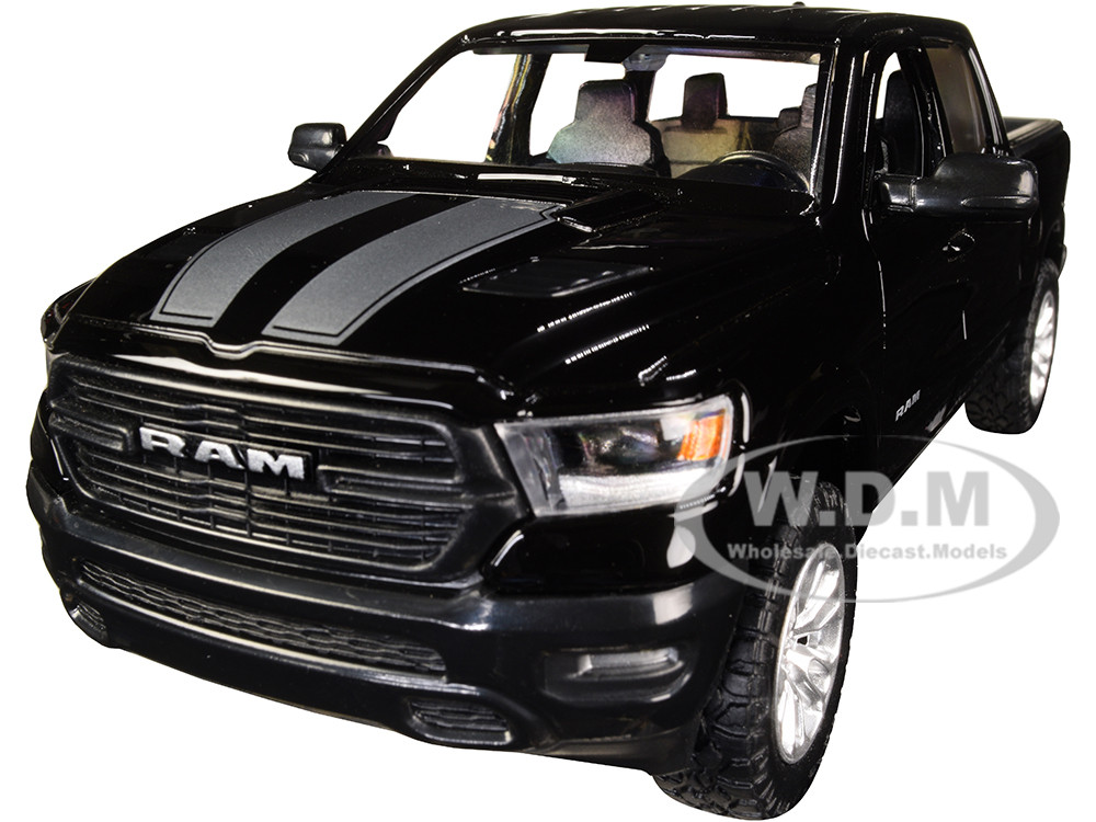 2019 RAM 1500 Laramie Crew Cab Pickup Truck Black with Silver Stripes 1/24 Diecast Model Car by Motormax diecast model