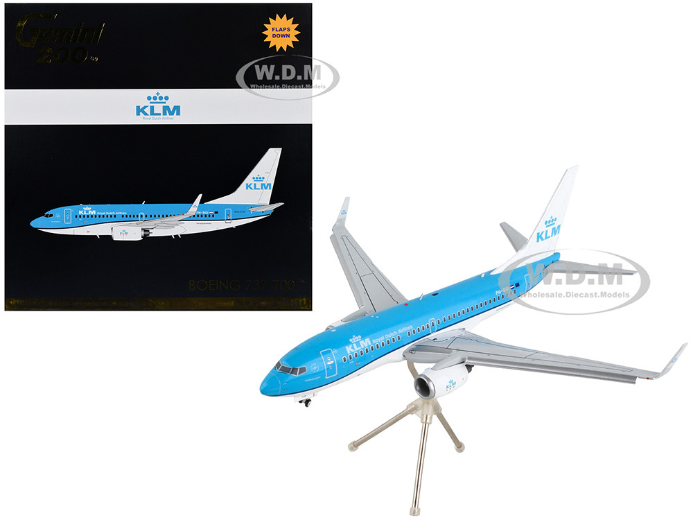 Boeing 737-700 Commercial Aircraft with Flaps Down "KLM Royal Dutch Airlines" Blue with White Tail "Gemini 200" Series 1/200 Diecast Model Airplane by GeminiJets diecast model
