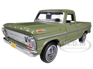 1969 Ford F-100 Pickup Truck Green 1/24 Diecast Model Car by Motormax diecast model