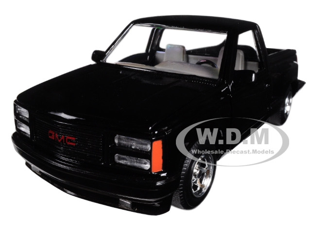 1992 GMC Sierra GT Black Pickup Truck 1/24 Diecast Model by Motormax diecast model