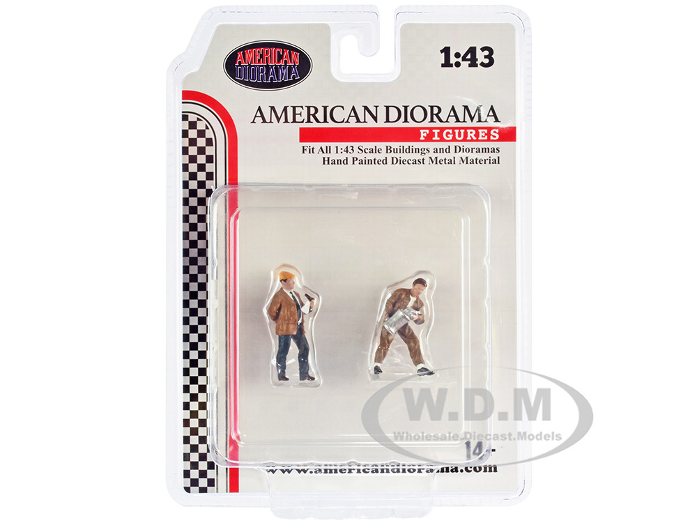 "Race Day" Two Diecast Figures Set 4 for 1/43 Scale Models by American Diorama diecast model