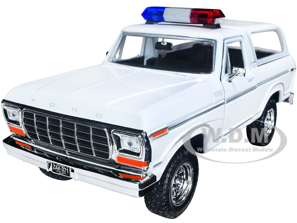 1978 Ford Bronco Police Car Unmarked White "Law Enforcement and Public Service" Series 1/24 Diecast Model Car by Motormax diecast model