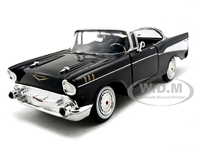 1957 Chevrolet Bel Air Black with White Top 1/24 Diecast Model Car by Motormax diecast model