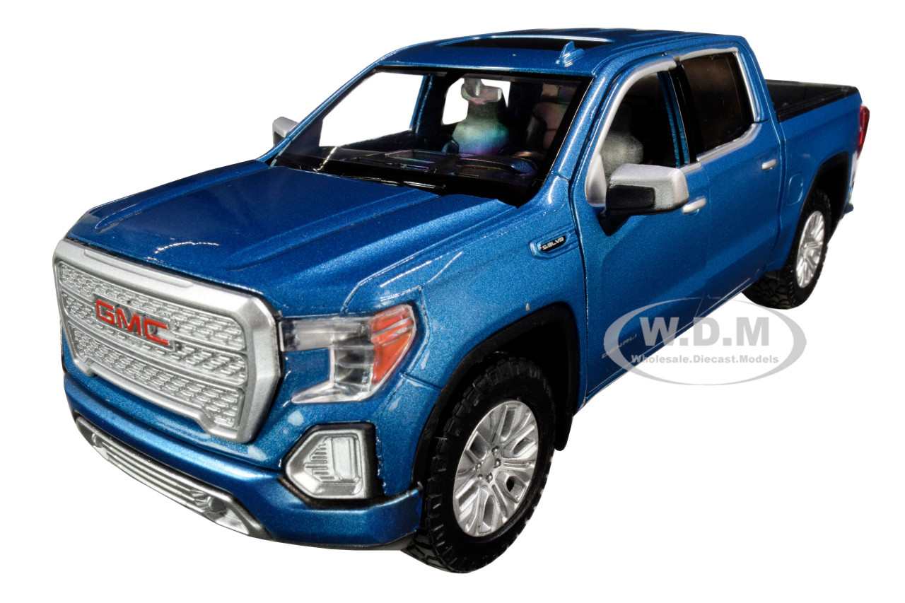 2019 GMC Sierra 1500 Denali Crew Cab Pickup Truck Blue Metallic 1/24-1/27 Diecast Model Car by Motormax diecast model