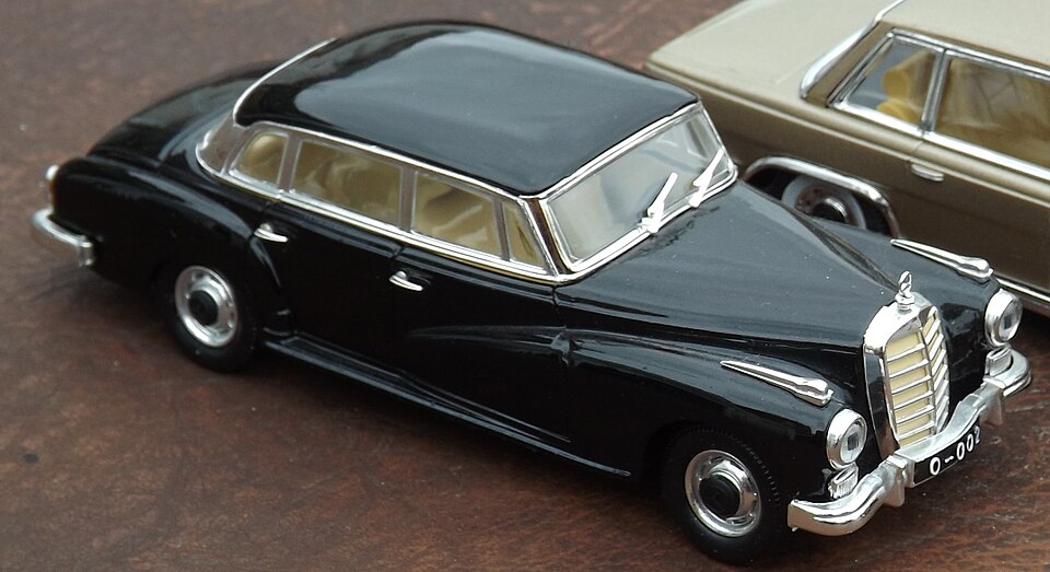 Mercedes-Benz 300 d (W189 "Adenauer") c.1959, a model car by Rio