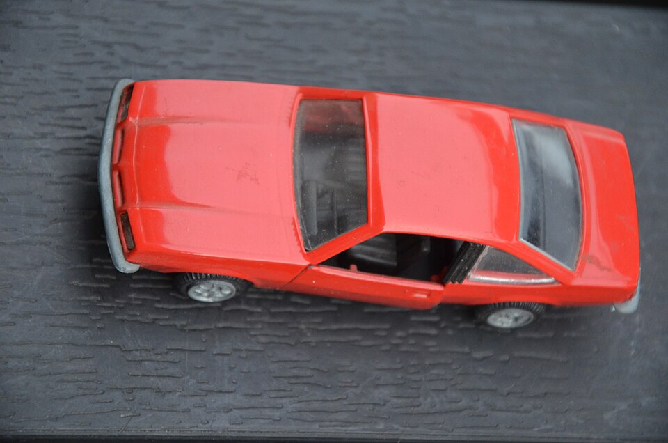 Ziss Opel Manta B 1-43 scale model, Germany, about 1985, left, a model car by Ziss Modell