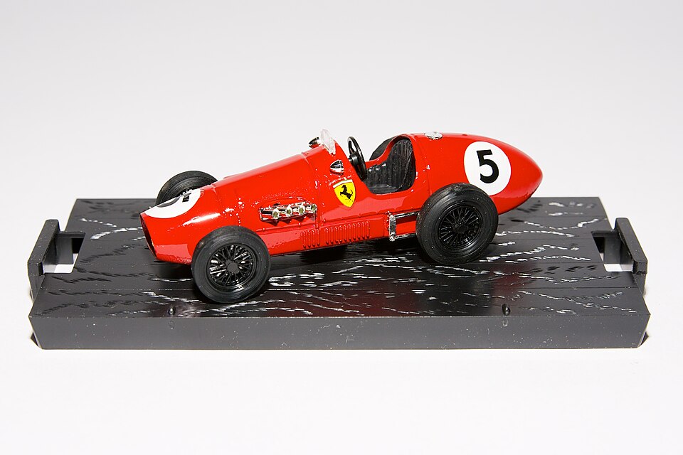 Ferrari 500 F.2 1952 Brumm ORO R44 (6890768045), a model car by Brumm