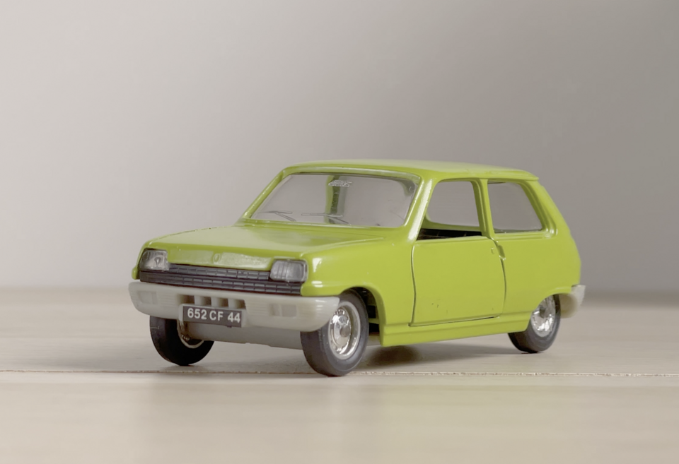 R5 Solido 43, a model car by Solido