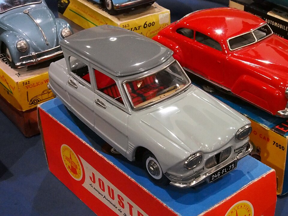 Litho tin toy Citroën Ami 6, Joustra pic1, a model car by Joustra
