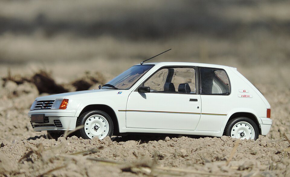 Peugeot 205 Rallye 1-18 Solido (6), a model car by Solido