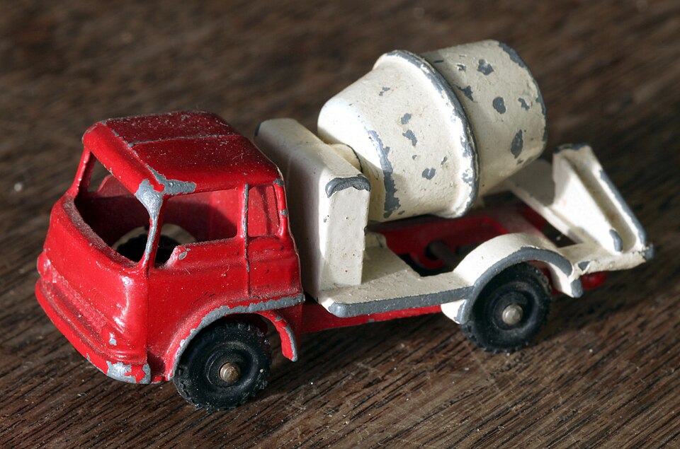 Budgie cement mixer truck, a model car by Morestone toys