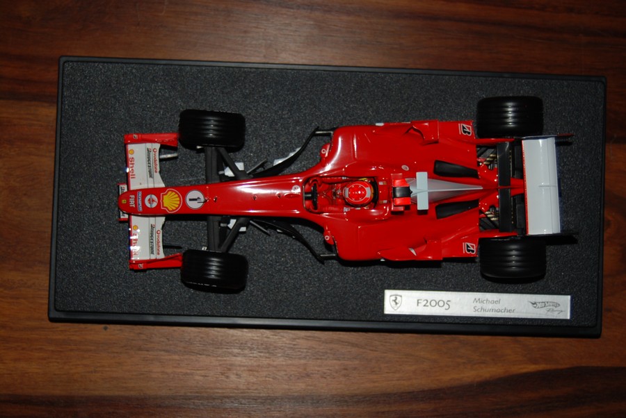 Ferrari F2005 F1053, a model car by Hot Wheels