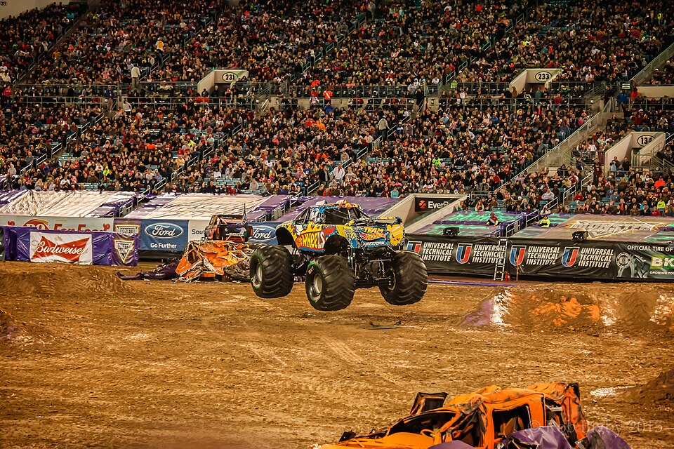 MonsterJam 2-21-15-7248 (16614032512), a model car by Hot Wheels