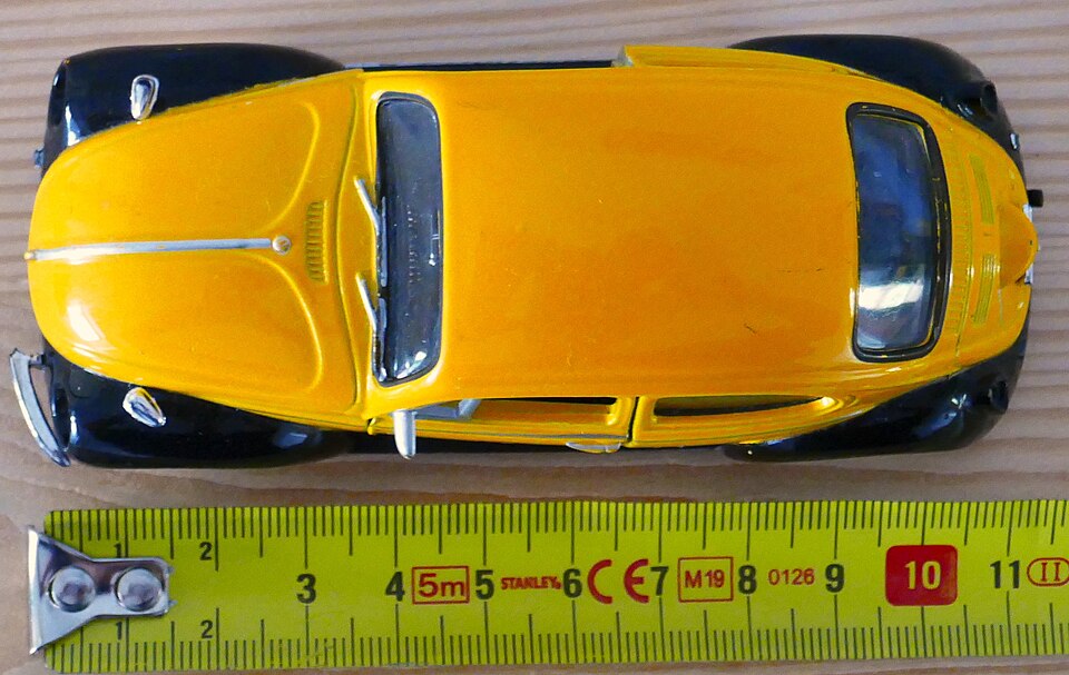 VW Beetle worn model-11-length, a model car by Welly