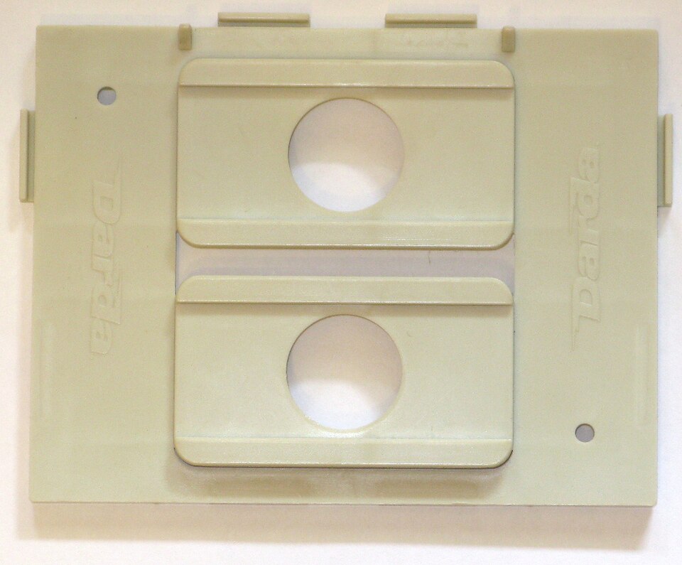 DardaSmallBaseplate, a model car by Darda toys