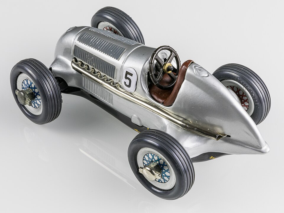 Schuco Studio 1050 Mercedes Grand Prix 1936-92542, a model car by Schuco