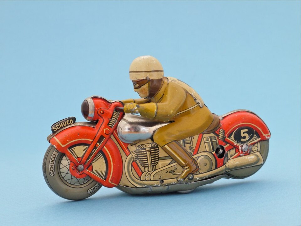 Schuco Sport, Germany 1937 - 1945, a model car by Schuco toys