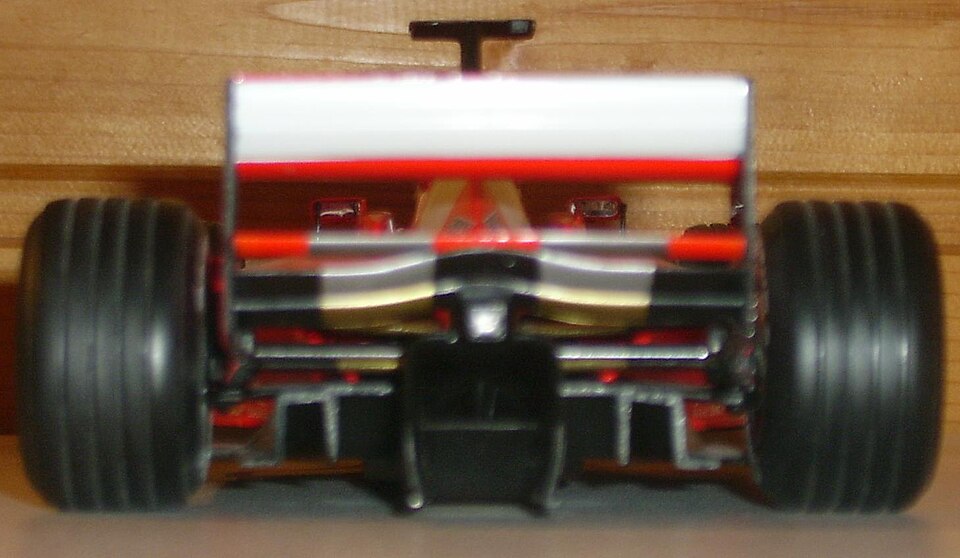 Hot Weels Ferrari F1 2000 2, a model car by Hot Wheels