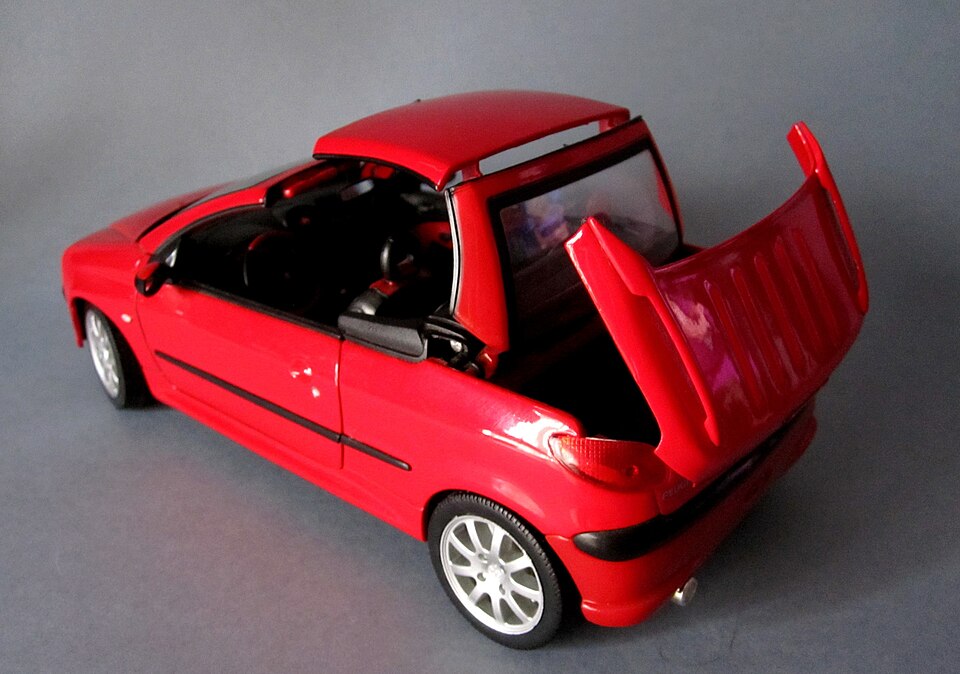 (1-18) Peugeot 206 CC (4350220440), a model car by Welly