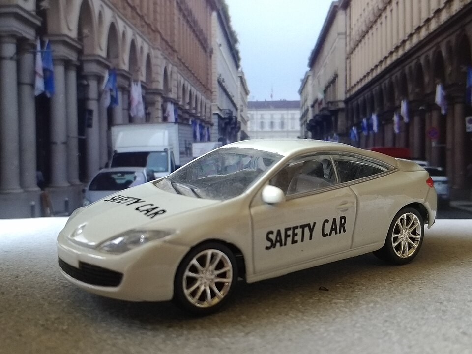 Norev Renault Laguna coupé Safety Car (28825465708), a model car by Norev