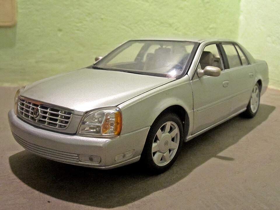 Cadllac DeVille model car, a model car by Maisto