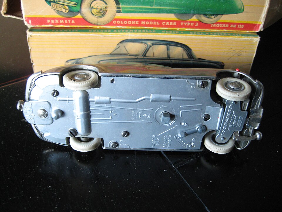 Mercedes Benz 300 underside (3083877708), a model car by Prämeta
