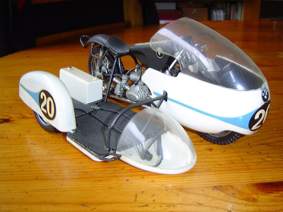 BMW zijspancombinatie 1961, a model car by Protar