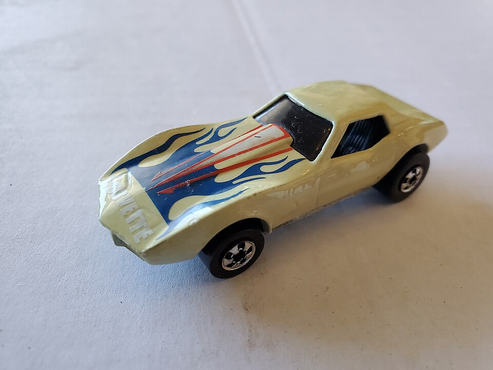 Chevrolet Corvette colour changer, a model car by Hot Wheels