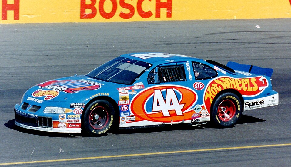 Kyle Petty PE2 Pontiac Phoenix 1997, a model car by Hot Wheels