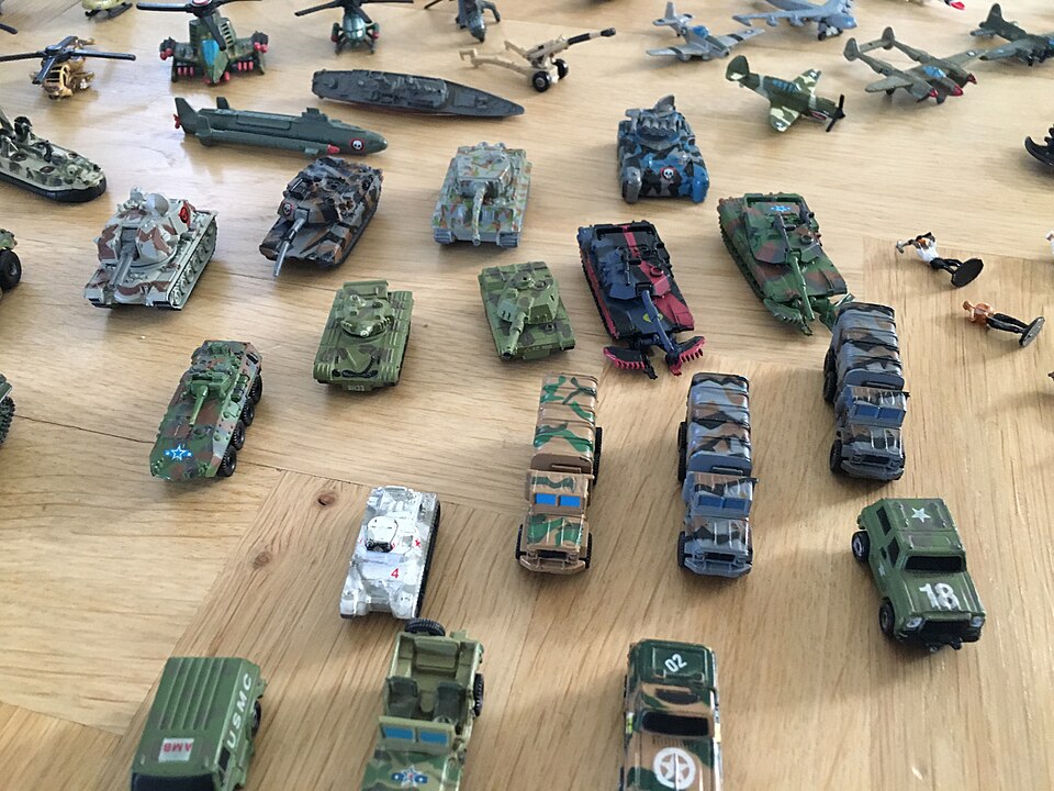 Micro Machines military vehicle (1), a model car by Micro Machines