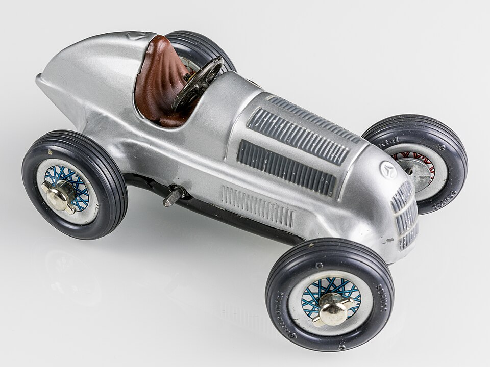 Schuco Studio 1050 Mercedes Grand Prix 1936-92540, a model car by Schuco