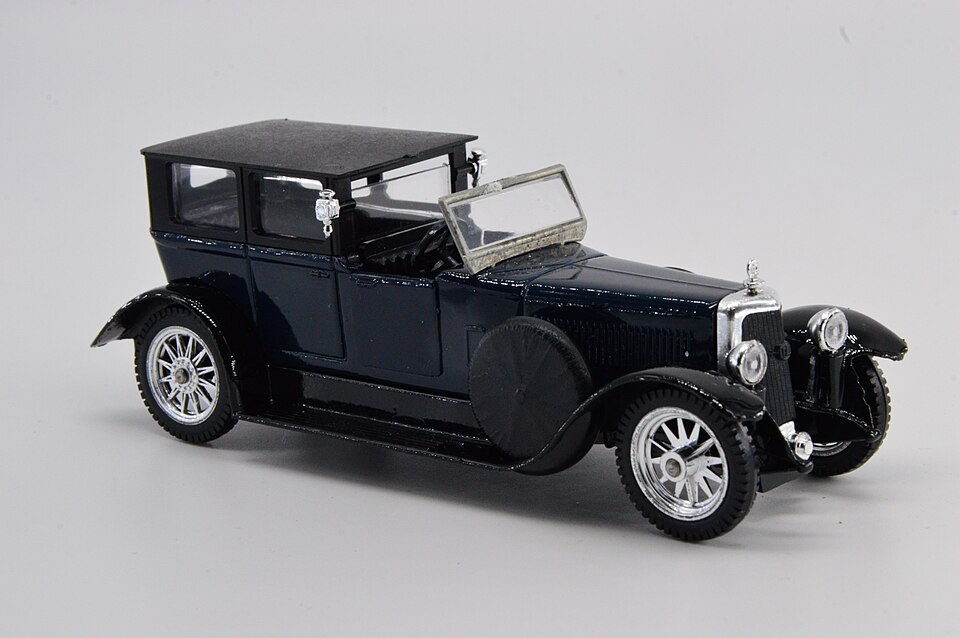 Panhard Levassor Landaulet X 57 1925 + Solido, a model car by Solido