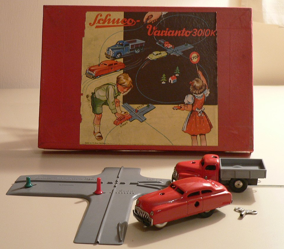 Schuco.Varianto30.wmt, a model car by Schuco