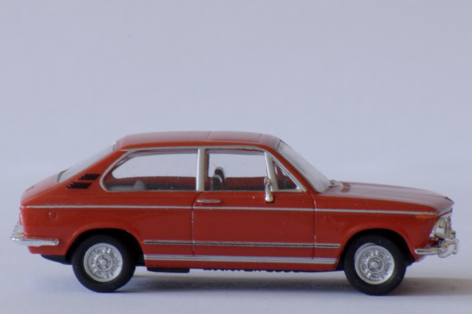BMW 2002 Tii (4352585105), a model car by Herpa