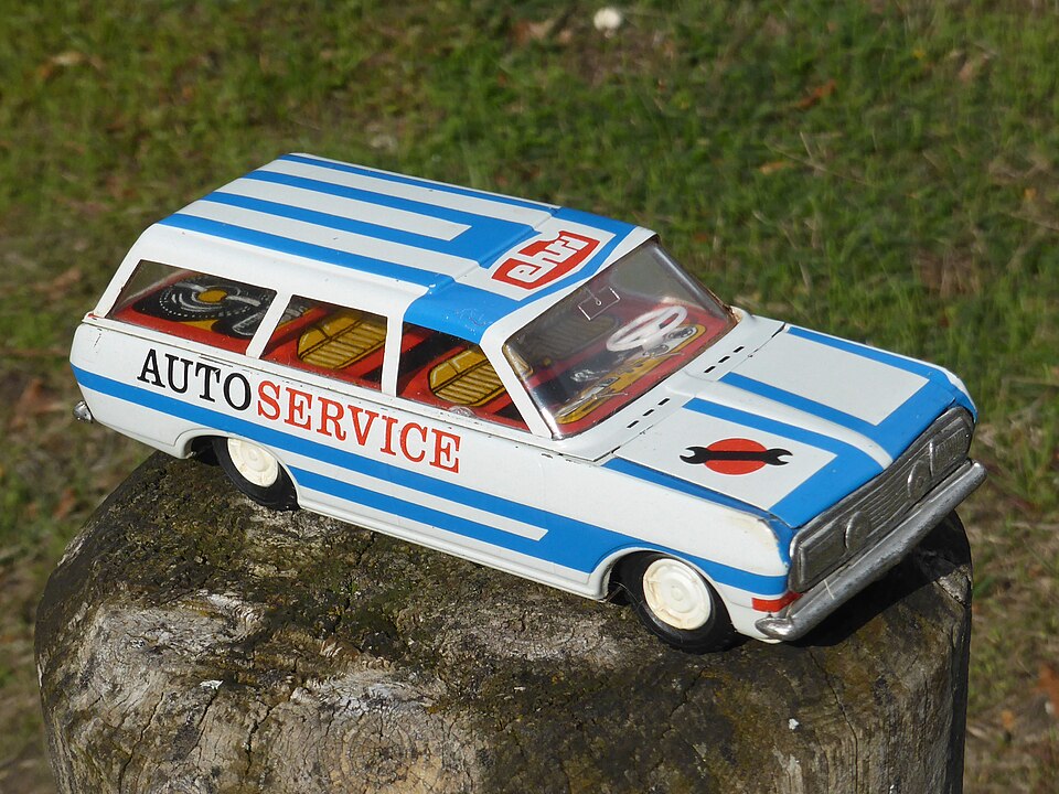 Ehri Kombi, a model car by Ehri