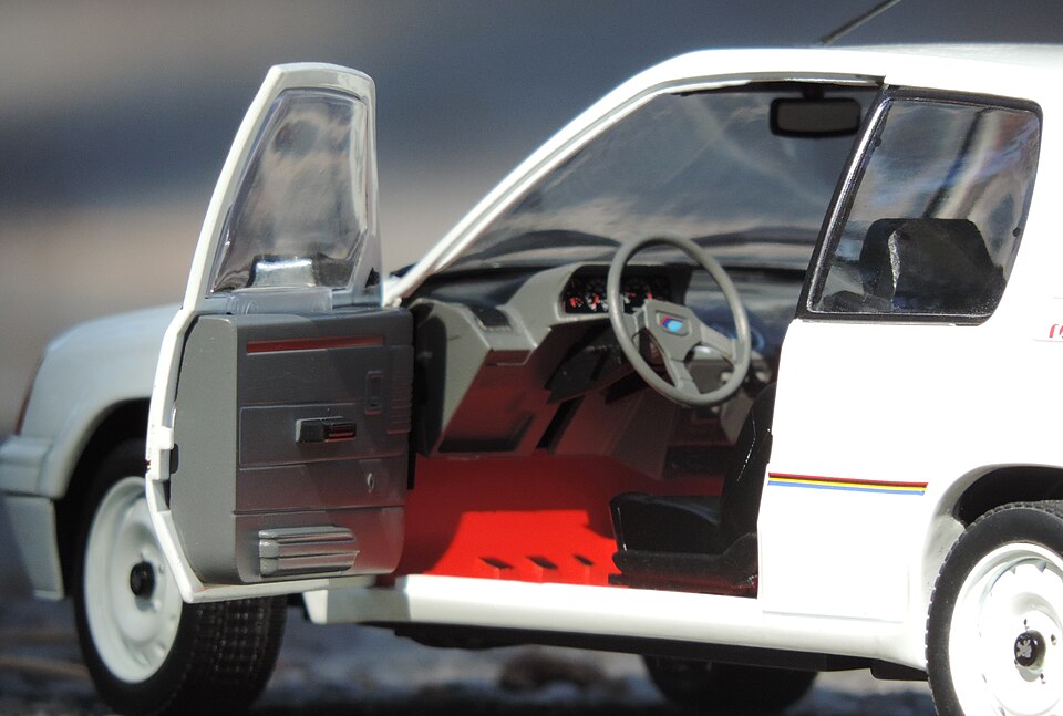 Peugeot 205 Rallye 1-18 Solido (1), a model car by Solido