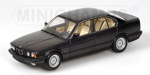 BMW 535I – 1988 – BLACK 1:18 model