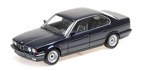 BMW 535I (E34) – 1988 – BLUE METALLIC 1:18 model
