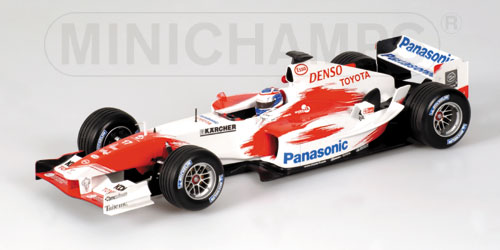 TOYOTA TF 104 O. PANIS 2004 1:18 model