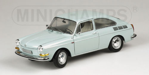 VOLKSWAGEN 1600 TL – 1970 – LIGHT BLUE 1:18 model