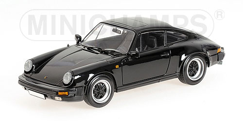 PORSCHE 911 CARRERA – 1983 – BLACK 1:18 model