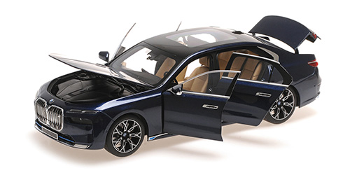 BMW i7 – 2022 – BLUE METALLIC 1:18 model
