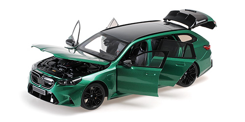 BMW M5 TOURING – 2024 – GREEN METALLIC 1:18 model