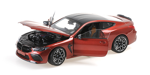 BMW M8 COUPE – RED METALLIC – 2020 1:18 model