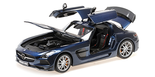 MERCEDES-BENZ SLS AMG BLACK SERIES – 2013 – AMG DAYTONA BLUE METALLIC 1:18 model