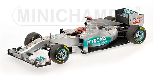 MERCEDES GP – MICHAEL SCHUMACHER – SHOWCAR 2011 L.E. 1800 pcs. 1:18 model