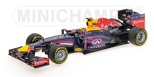 INFINITI RED BULL RACING RENAULT RB9 – MARK WEBBER – 2013 1:18 model