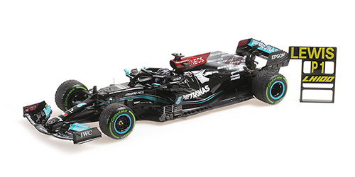 MERCEDES-AMG PETRONAS FORMULA ONE TEAM W12 E PERFORMANCE – LEWIS HAMILTON – SOTCHI GP 2021 1:18 model