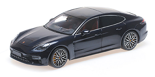 PORSCHE PANAMERA TURBO S – 2020 – BLUE METALLIC 1:18 model